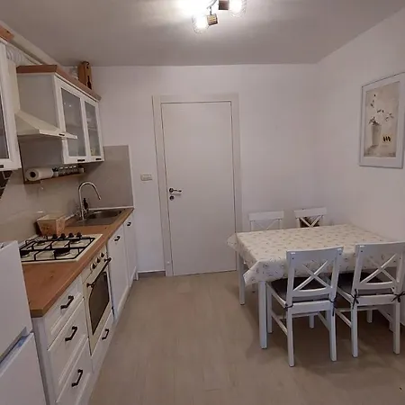 Apartment Apartma Rizana Dekani